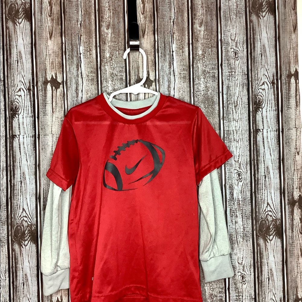 Long sleeved Nike Dri-fit boys football shirt